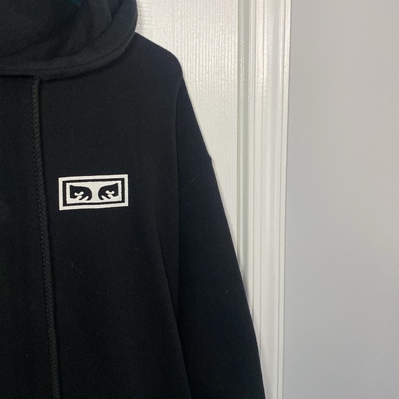 OBEY - Picture 2 of 5